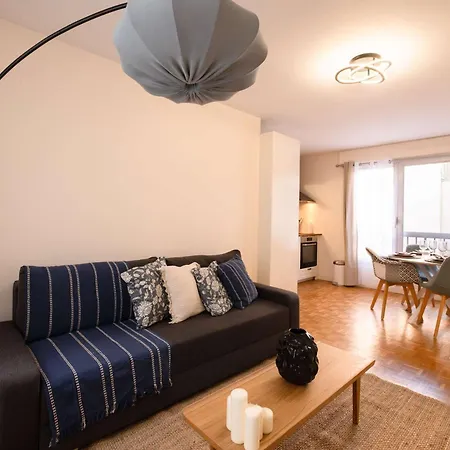 Modern Flat With Balcony Opera & Saint-lazare Parigi