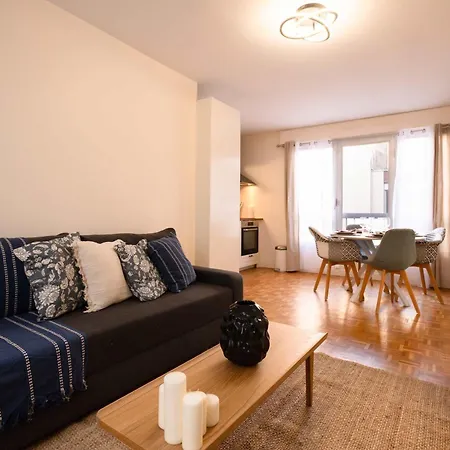 Modern Flat With Balcony Opera & Saint-lazare * Parigi